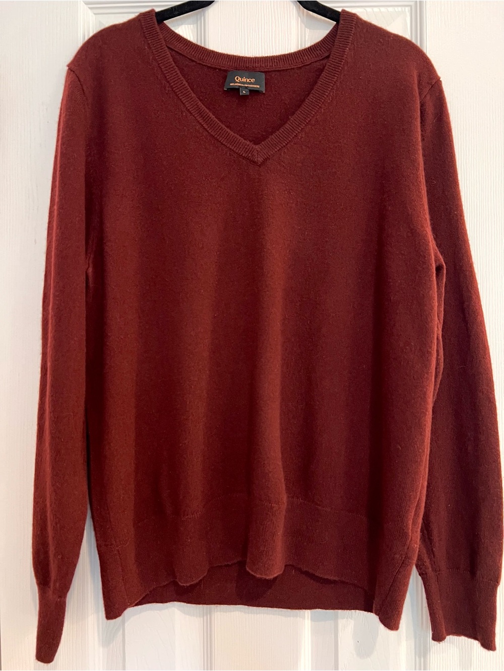 Quince Mongolian Cashmere V-Neck Sweater Deep Burgundy Red Large Soft